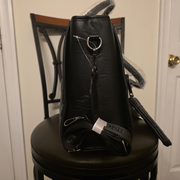 NWT Valentino Orlandi Black Quilted Tote Set - Picture 4 of 9